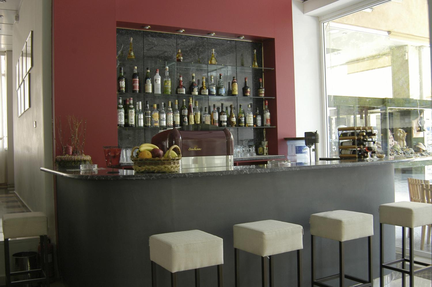 אולימפיה Ilis Hotel מראה חיצוני תמונה